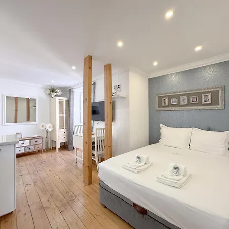 Comfort In The Heart Of Alfama #1985 Apartment