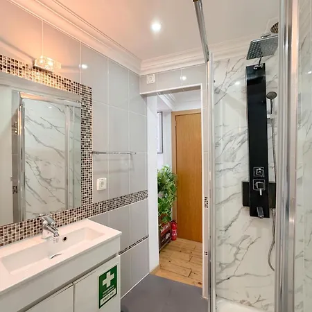 Appartement Comfort In The Heart Of Alfama #1985 *